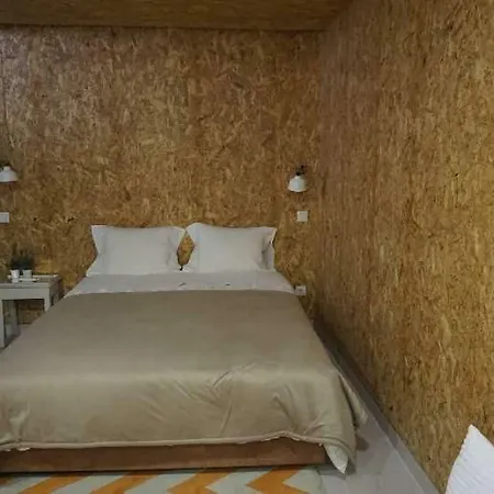 Calcada Agostinho 1 Apartamento *