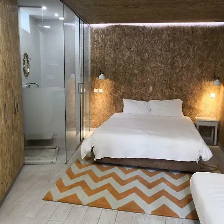 Calcada Agostinho 1 Apartamento *