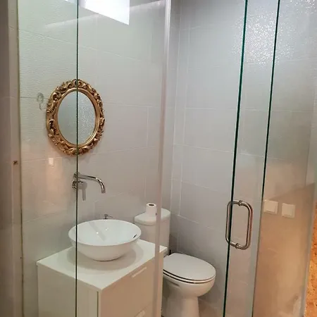 Calcada Agostinho 1 * Lisbon